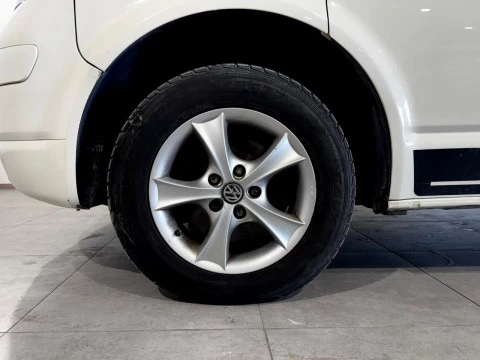 Volkswagen Caravelle 2.4 130 CV