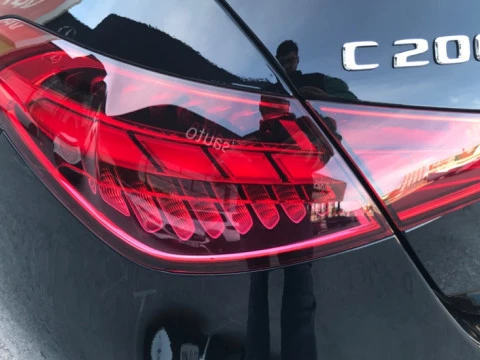 Mercedes-Benz Clase C  200 d Berlina