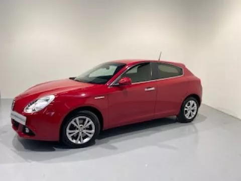 Alfa Romeo Giulietta . Alfa Romeo Giulietta .