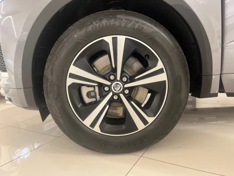 Jaguar E-Pace 2.0D I4 163 PS AWD Auto MHEV R-Dynamic S