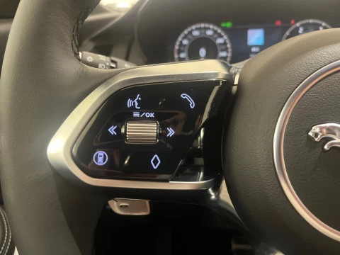 Jaguar E-Pace 2.0D I4 163 PS AWD Auto MHEV R-Dynamic S