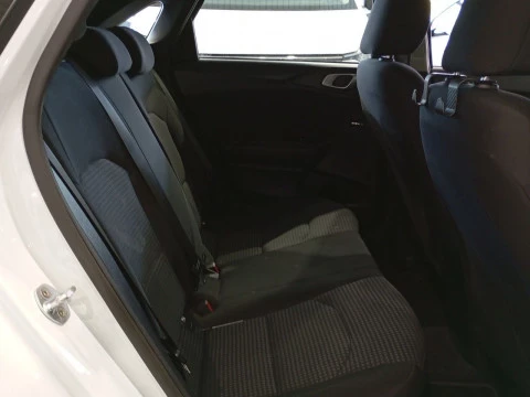 Kia Ceed 1.0 T-GDi 74kW (100CV) Concept