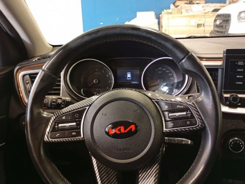 Kia Ceed 1.0 T-GDi 74kW (100CV) Concept