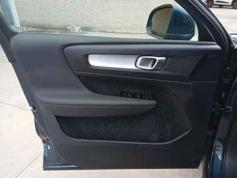 Volvo XC40 1.5 T4 Twin Recharge Inscription Ex Auto