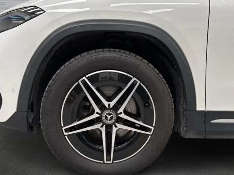 Mercedes-Benz EQA  250