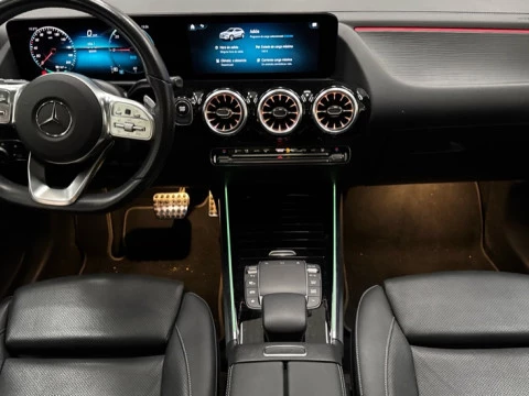 Mercedes-Benz EQA  250