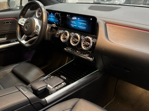 Mercedes-Benz EQA  250