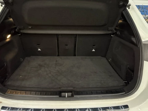 Mercedes-Benz EQA  250