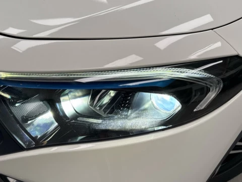 Mercedes-Benz EQA  250