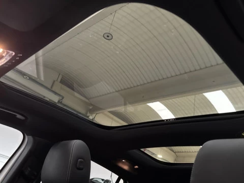 Mercedes-Benz EQA  250