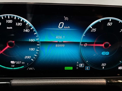 Mercedes-Benz EQA  250