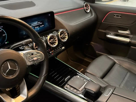 Mercedes-Benz EQA  250