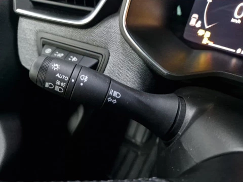 Renault Clio techno Eco-G 100cv (74kW)