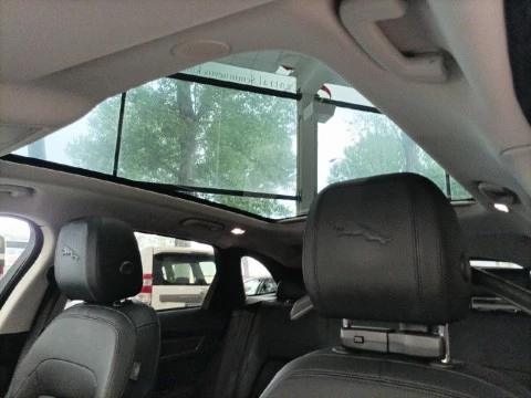 Jaguar F-Pace 2.0D I4 204PS AWD Auto MHEV Standard S