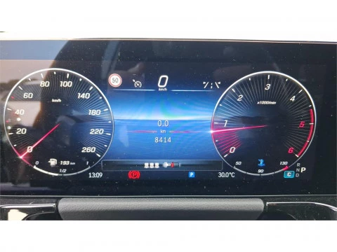 Mercedes-Benz GLA 200 D