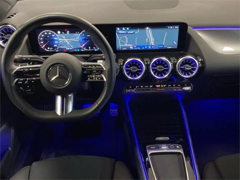 Mercedes-Benz GLA 200 D