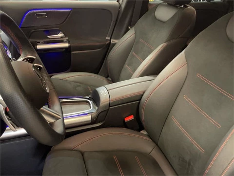 Mercedes-Benz GLA 200 D