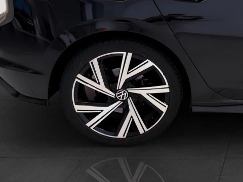 Volkswagen Golf R-Line 2.0 TDI 110 kW (150 CV) DSG