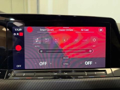 Volkswagen Golf R-Line 2.0 TDI 110 kW (150 CV) DSG