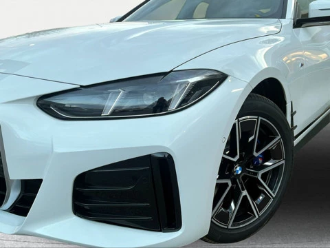 BMW i4 eDrive35
