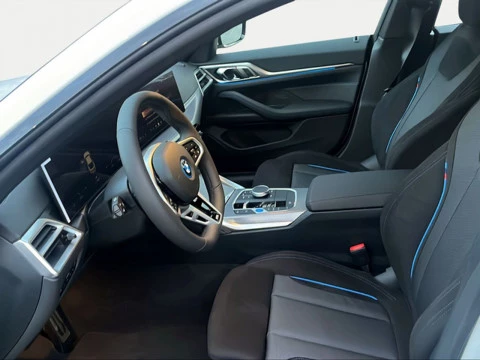 BMW i4 eDrive35