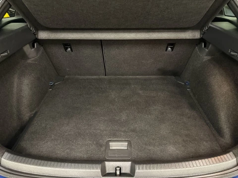 Volkswagen Taigo R-Line 1.5 TSI 110 kW (150 CV) DSG