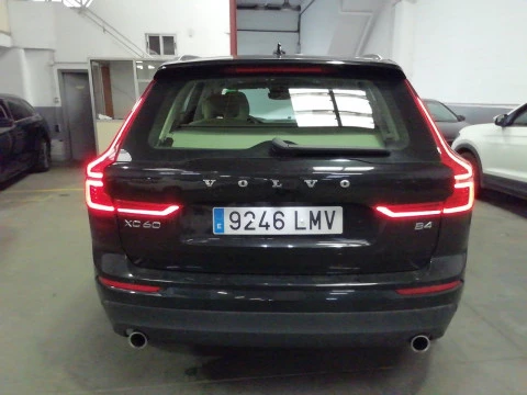 Volvo XC60 2.0 B4 D Momentum Pro Auto