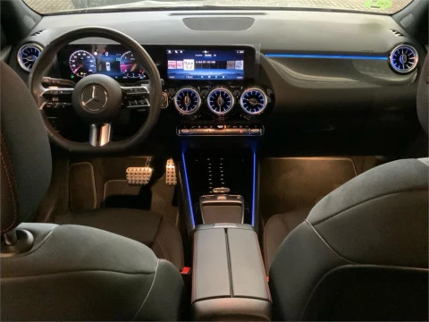 Mercedes-Benz GLA 200 D