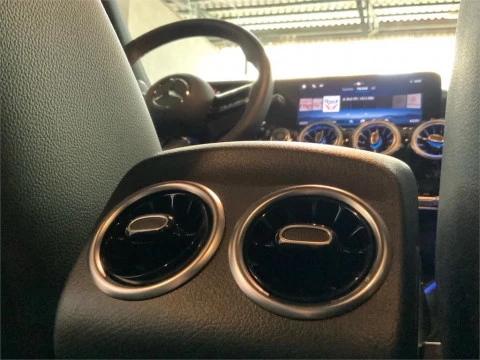 Mercedes-Benz GLA 200 D