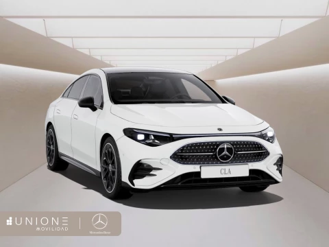 Mercedes-Benz Clase CLA  220 con tecnología híbrida