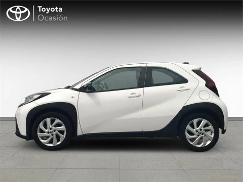 Toyota Aygo X Cross Cross Play