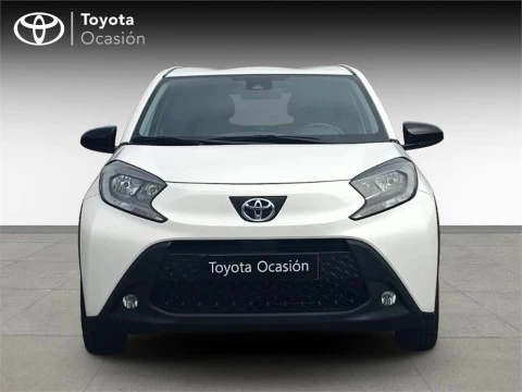 Toyota Aygo X Cross Cross Play