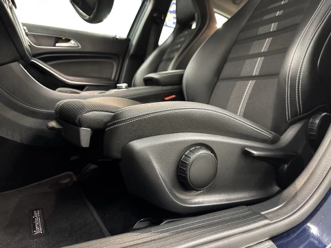 Mercedes-Benz GLA 200 115 kW (156 CV)
