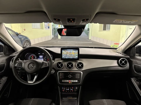 Mercedes-Benz GLA 200 115 kW (156 CV)