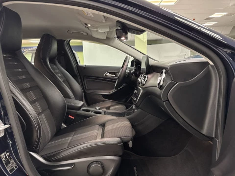 Mercedes-Benz GLA 200 115 kW (156 CV)