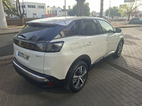 Peugeot 3008 Hybrid 225 e-EAT8 Allure