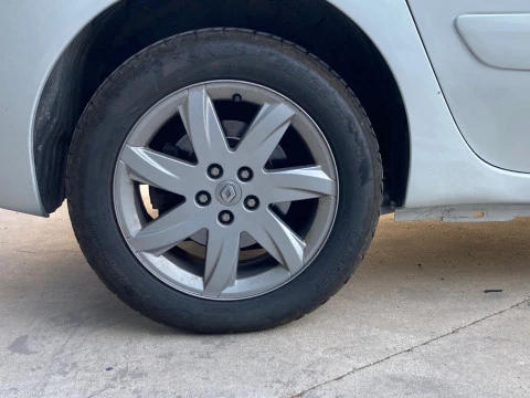 Renault Espace  Diesel  2.0dCi Celsium