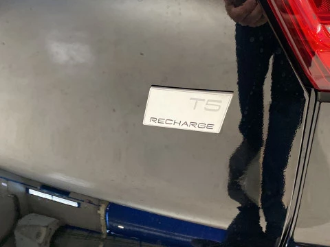 Volvo XC40 1.5 T5 RECHARGE R-DESIGN DCT 5P