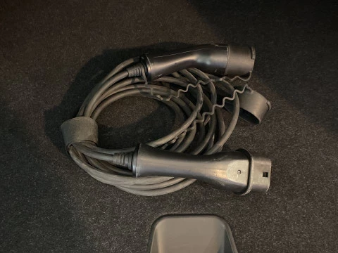 Volvo XC40 1.5 T5 RECHARGE R-DESIGN DCT 5P