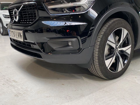 Volvo XC40 1.5 T5 RECHARGE R-DESIGN DCT 5P