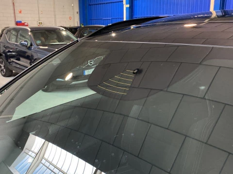 Volvo XC40 1.5 T5 RECHARGE R-DESIGN DCT 5P