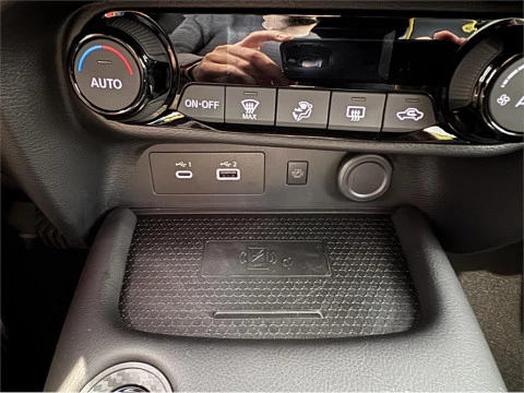 Nissan juke 1.6 Hybrid 105kW (145CV) Ikon Edit Kiiro