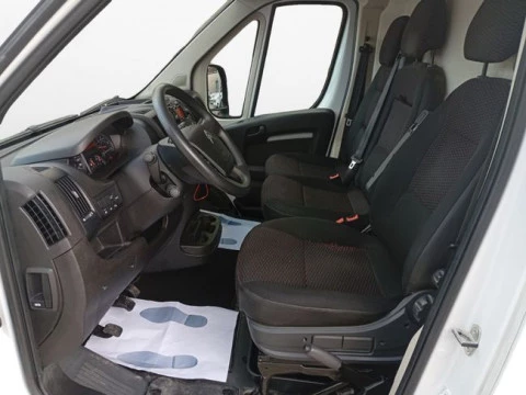 Citroën Jumper BlueHDi 103KW (140CV) Furgón 35L2H2