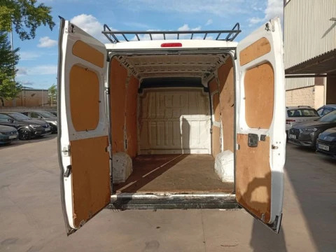 Citroën Jumper BlueHDi 103KW (140CV) Furgón 35L2H2