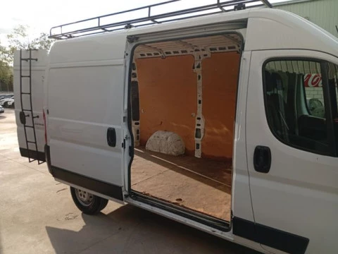 Citroën Jumper BlueHDi 103KW (140CV) Furgón 35L2H2