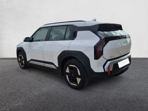 Kia EV3 Earth Long Range