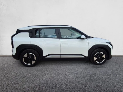 Kia EV3 Earth Long Range