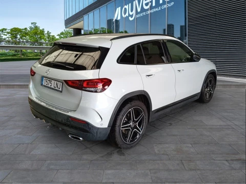 Mercedes-Benz GLA GLA 200 D