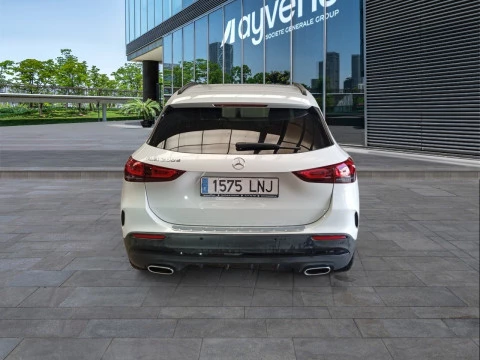 Mercedes-Benz GLA GLA 200 D