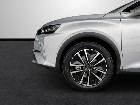 DS 7 Pallas Híbrido enchufable 225CV Automático